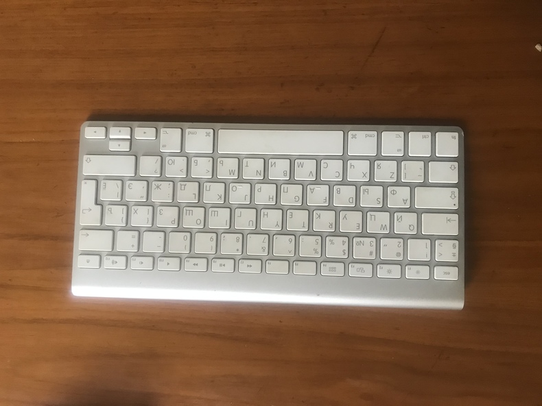 Apple Magic keyboard gen 1